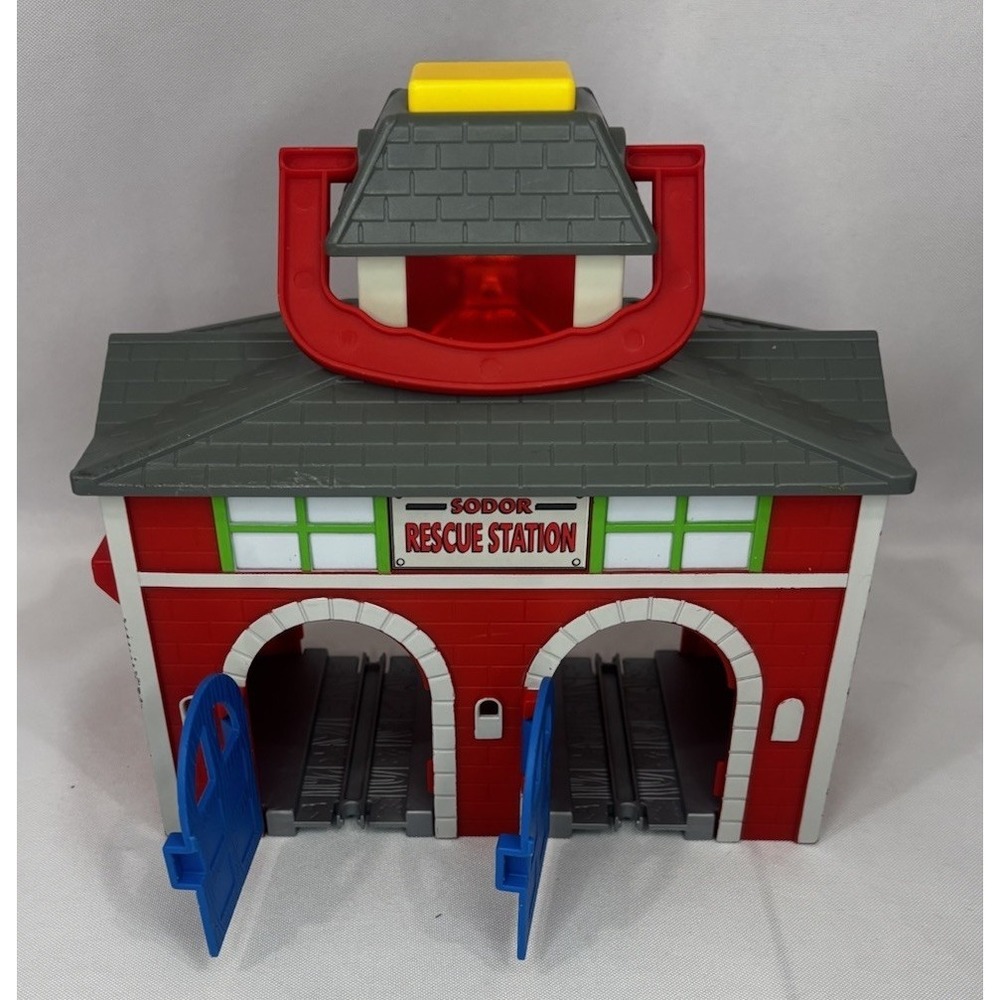Thomas & Friends Take Along Sodor Drawbridge, Rescue Station, Wellsworth Station - Picture 5 of 11
